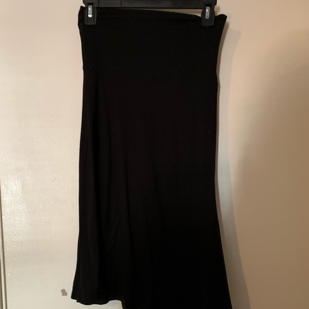 Old Navy Flowy Black Skirt
